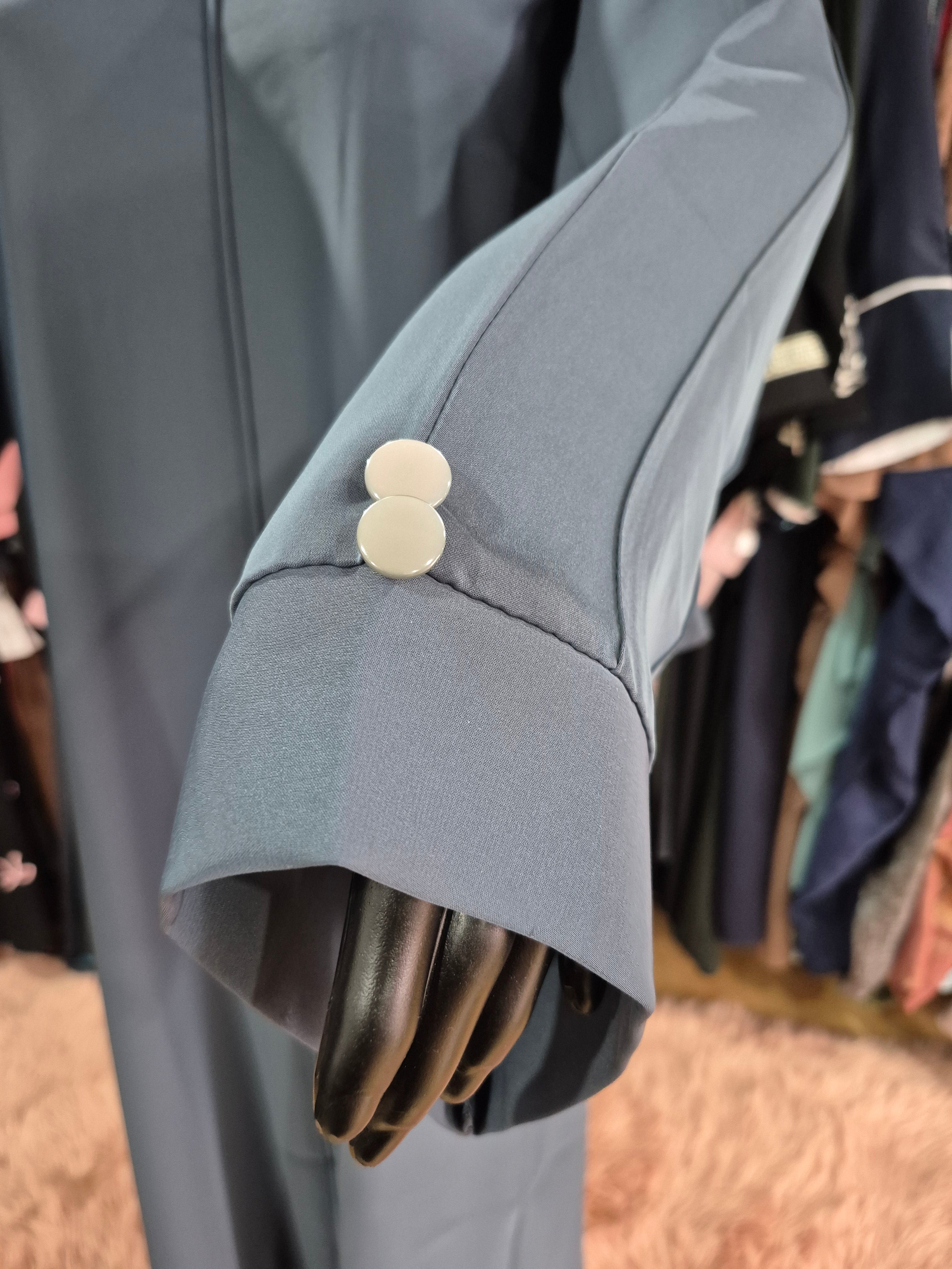 The Serene Abaya: Effortless Elegance