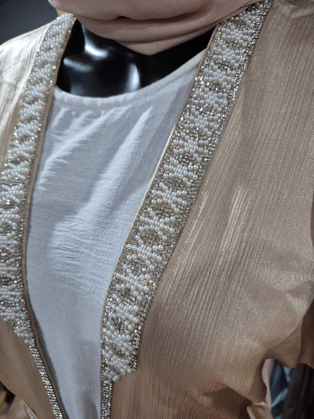 Metallic Finish Abaya