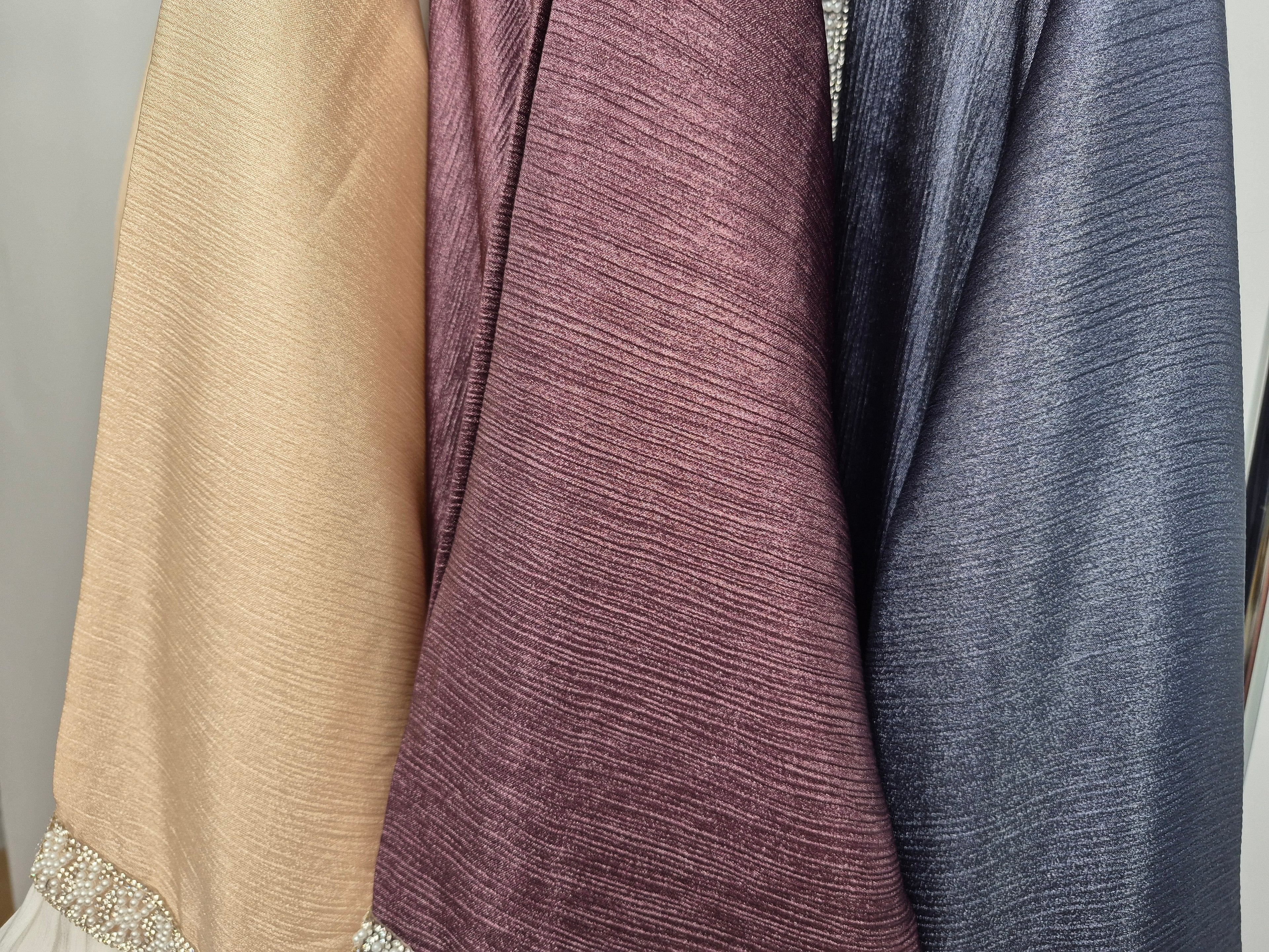 Metallic Finish Abaya