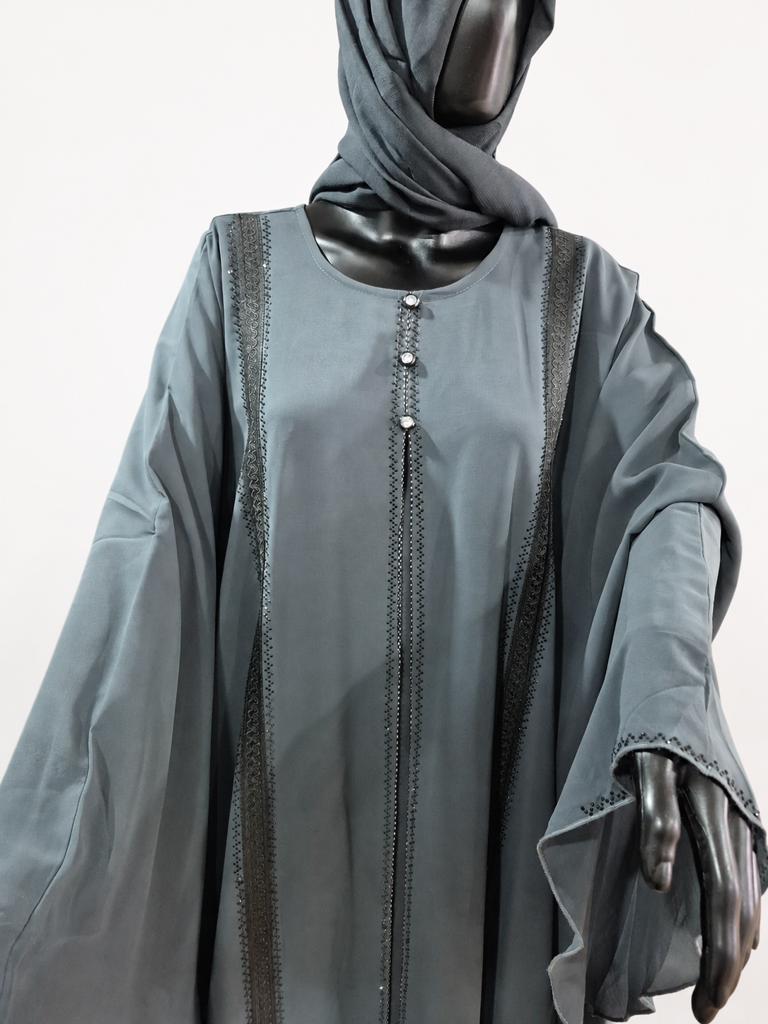 Chic Flutter Abaya