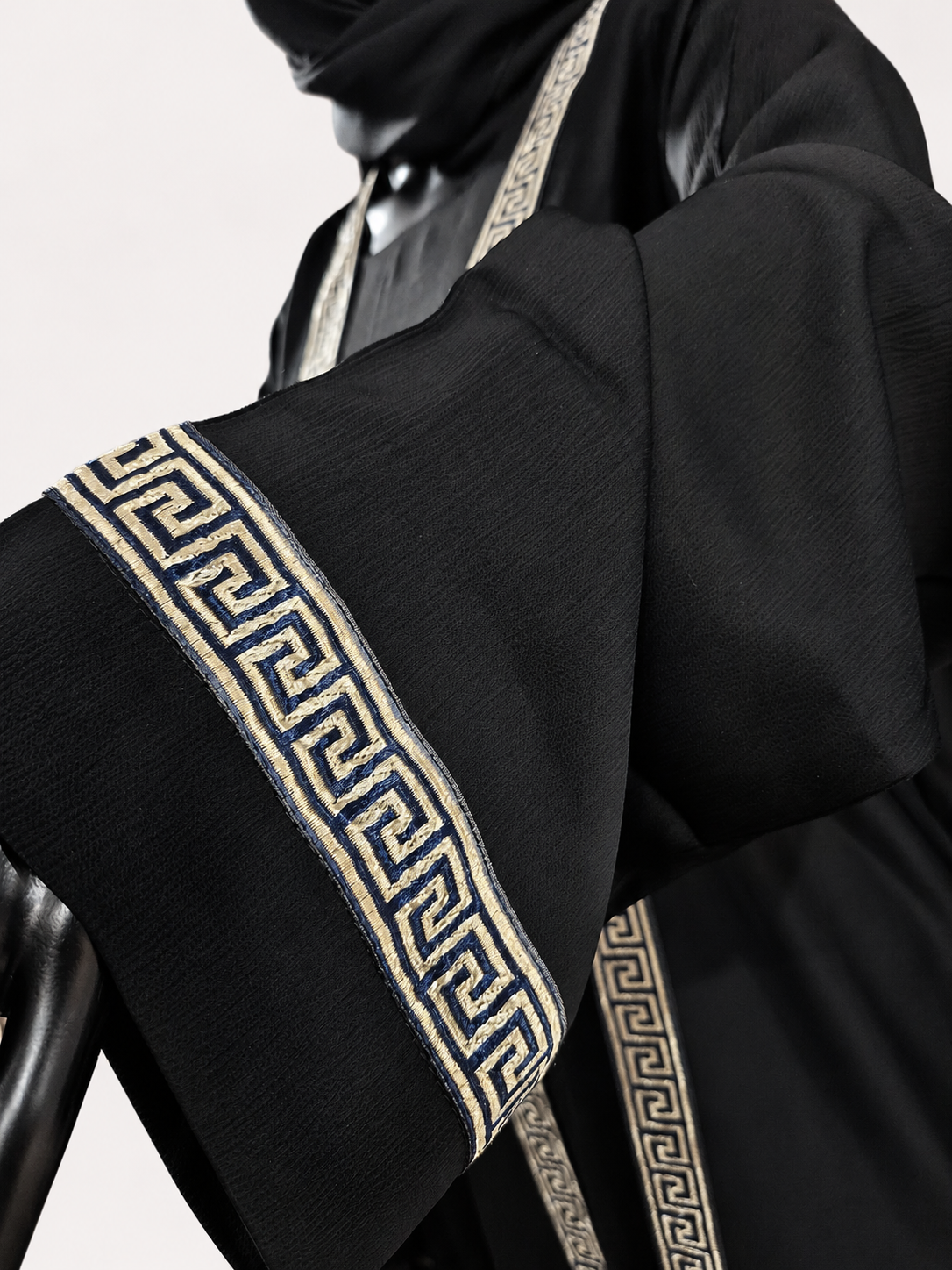 Modern Maze Abaya