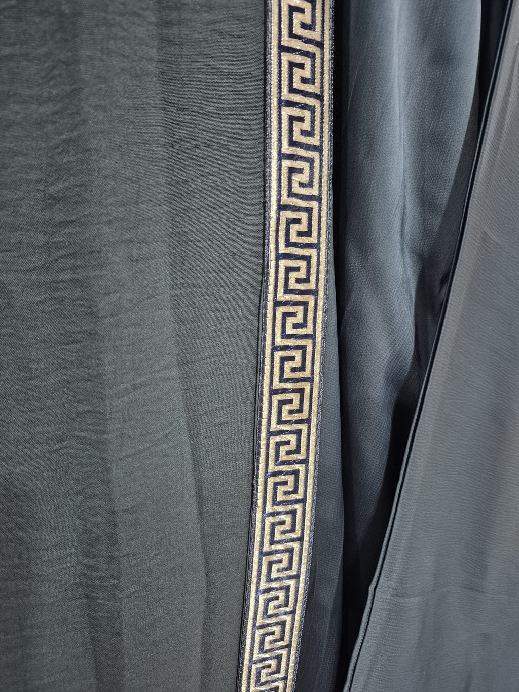 Modern Maze Abaya